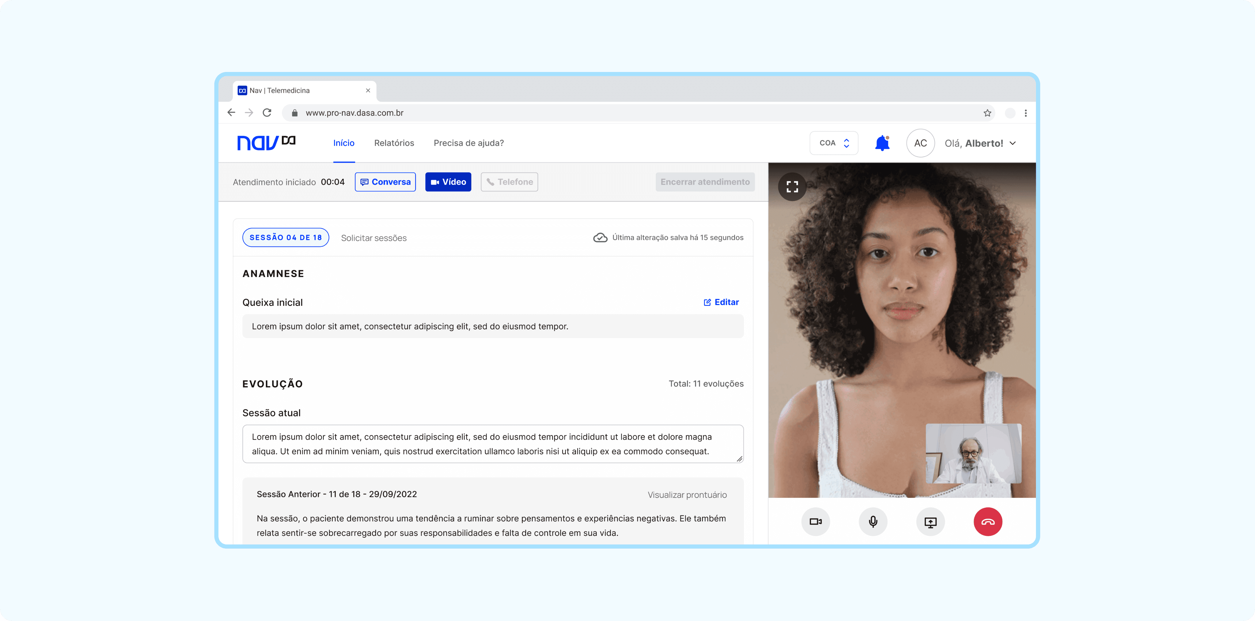 Nav telemedicine console with the anamnesis and evolution fields beside the live video call
